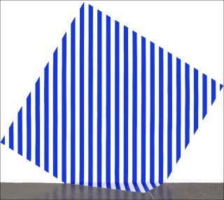 Photo-souvenir : De travers et trop grand, installation, Daniel Buren