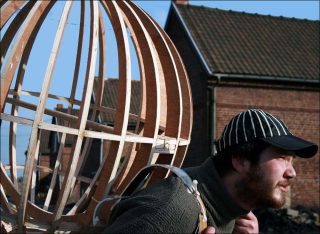 Faire le mur, vidéo, Bertille Bak