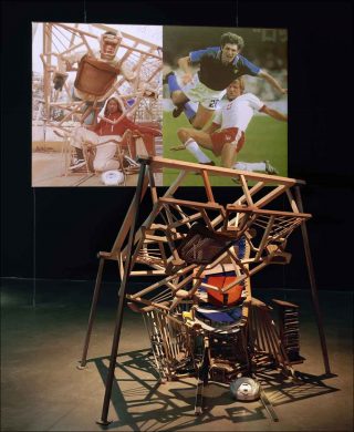 Pan, Installation, Taro Izumi