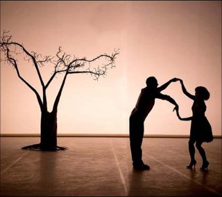 Monchichi, danse, Honji Wang et Sébastien Ramirez