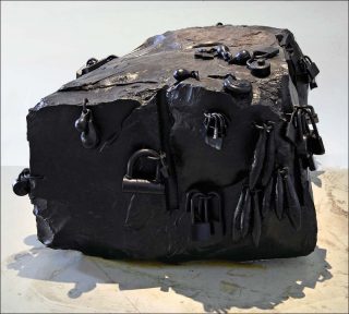 Rock, sculpture, Tatiana Trouvé