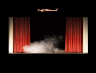 Lévitation, photo, Guillaume Martial