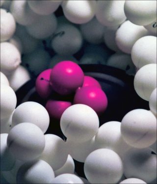 L'amour à mort, instalaltion, Le Gentil Garçon