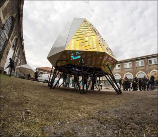 Mothership, Studio Akoaki