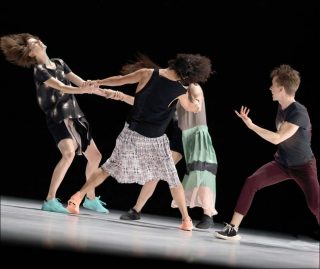Dbddbb, danse contemporaine, Daniel Linehan