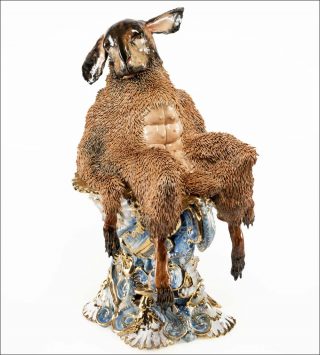 Roccoco Hare, faïence, Carolein Smit