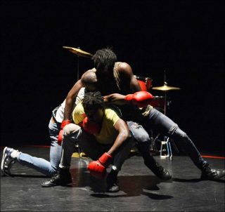 Debout-Se relever, danse contemporaine, Christina Towle, Djino Alolo Sabin