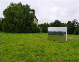 Meurtière, installation, Nicolas Milhé