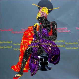 Eddy Kamuanga llunga, Tabouret