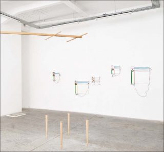 Harpsichord Suite For Stills Dogs, installation, Yann Sérandour