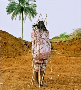 Statuette Ndoki Saleou, photo, Namsa Leuba