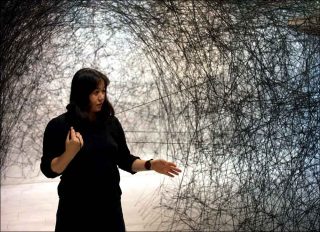 installation, Chiharu Shiota