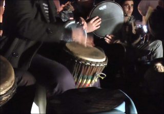 Sans titre, projection vidéo, Oscar Murillo