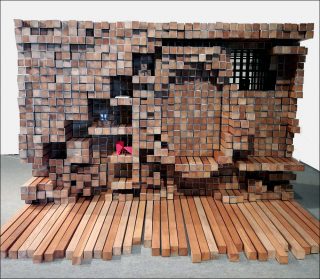 Plan symbiotique, espace séparateur en bois, Mameluca Studio