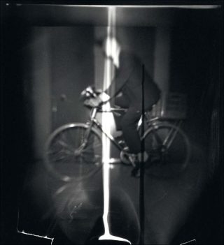 Lavatory Locomotion, photo, Steven Pippin