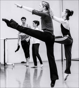 Anne Teresa de Keersmaeker, Danse contemporaine, Drumming Live