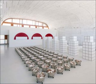 ici, installation, Jean-Pierre Raynaud