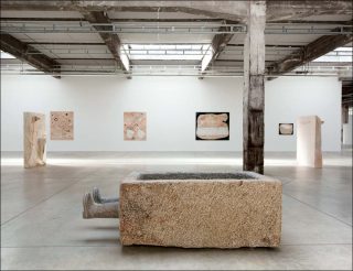 Granite trough with boots, sculpture, Daniel Dewar & Grégory Gicquel