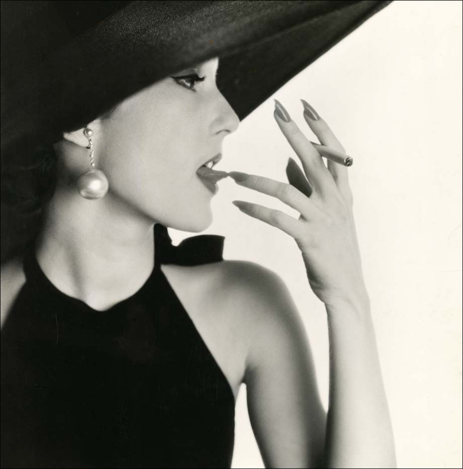 Girl with Tobacco on Tongue (Mary Jane Russell), photo, Irving Penn