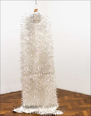 Cape, installation, Tiphaine Calmettes