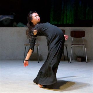 Moeder, danse, Peeping Tom