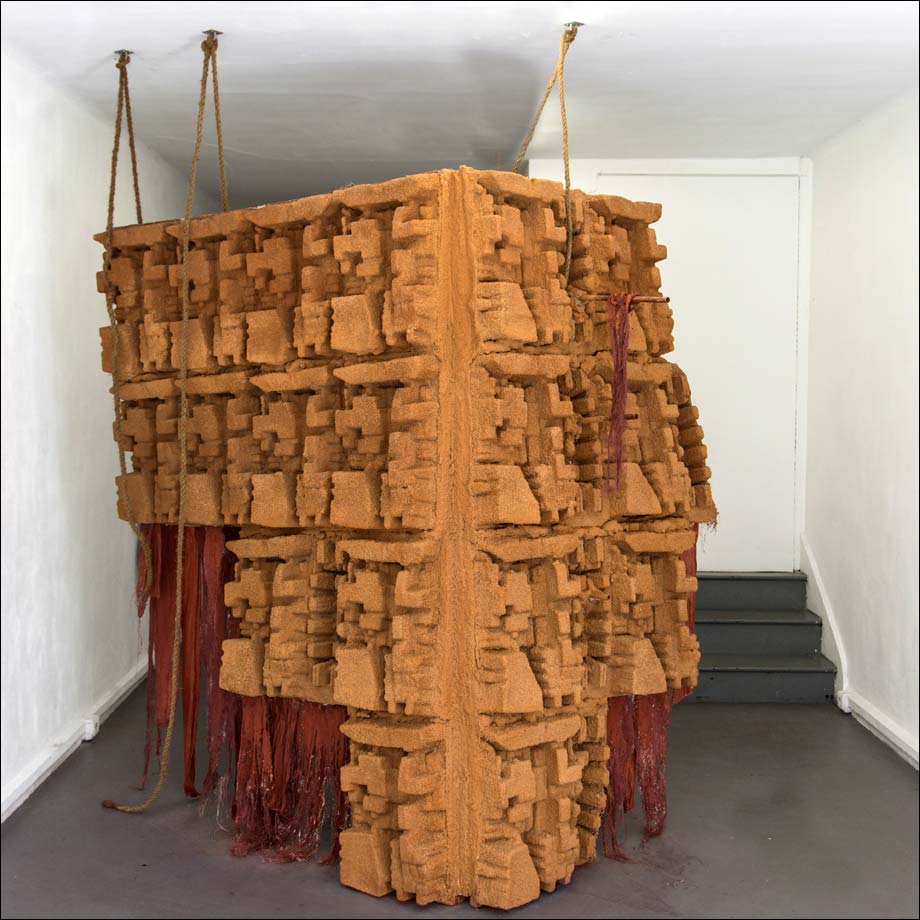 Mera Naam Joker Sculptures D Amandine Arcelli Un Art Anthropologique mera-naam-joker-sculptures-d-amandine-arcelli-un-art-anthropologique