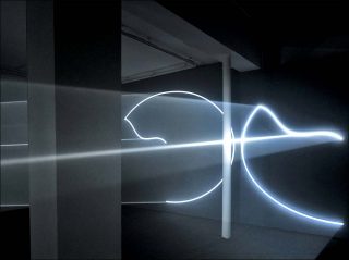 Leaving (With Two-Minute Silence), installation, Anthony McCall