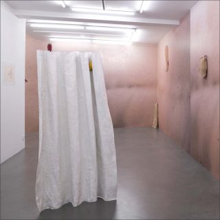 Abandoned window, sculpture, Guillaume Leblon