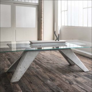 T1 701-DLT, table, Jimmy Delatour