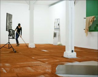 Taches, performance, Claire Chassot et Joséphine Tilloy