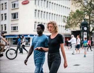 Walk, Hands, Eyes, performance, Myriam Lefkowitz