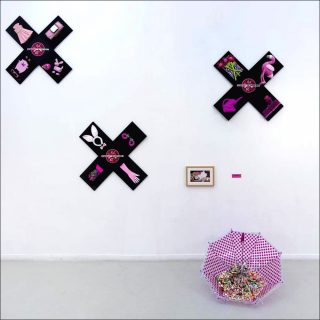 No more pink ?, installation, Ben Patterson