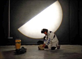 La Caresse du Coma, performance, Anne Lise Le Gac