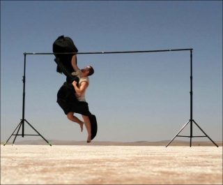 Afternoon, vidéo, Madison Bycroft