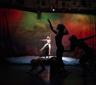 Florentina Holzinger, Apollon, 2017