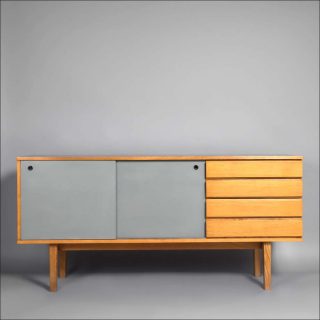 ARP (Atelier de Recherche Plastique - Pierre Guariche, Joseph-André Motte et Michel Mortier), Enfilade grise, 1955