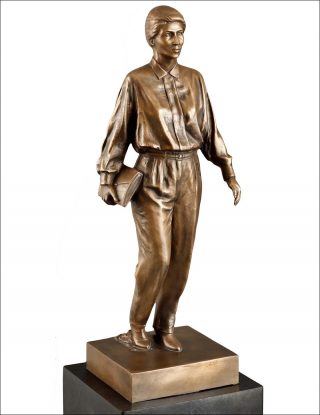 Rosa Luxemburg, sculpture, Nicolas Milhé