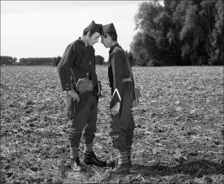 Brian Griffin, Two french soldiers,