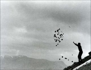 Slate throws, photo, Andy Goldsworthy