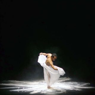 Salt, Eko Supriyanto (EkosDance Company), 2017