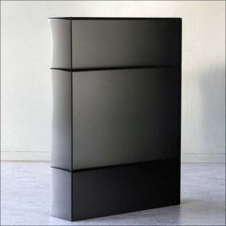 Julien Manaira, Etagère The once liquid plastic, 2017