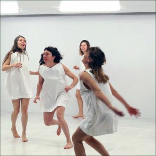 Phia Ménard (Cie Non Nova), Saison Sèche, 2018