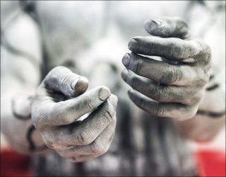 Emanuel Gat (Emanuel Gat Dance) et l'Ensemble Modern Frankfurt, Story Water, 2018