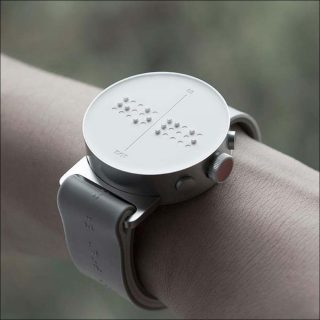 Yeongkyu Yoo (Cloudandco) pour Dot Incorporation, montre Dot Watch, 2017