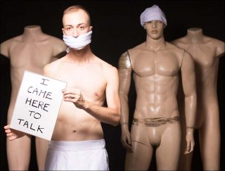 Matthieu Nieto (Cie Mouvements migrateurs), I came here to talk, 2017