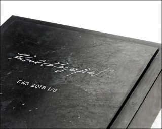 Karl Lagerfeld, Untitled XII, 2018. Marbre Nero Marquina