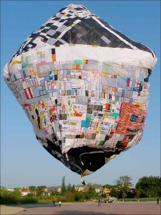 Tomás Saraceno