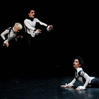 Tânia Carvalho (Cie Bomba Suicida), The Recoil of Words, 2013