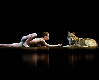 Luc Petton (Cie Le Guetteur) et Marilén Iglesias-Breuker (Cie Icosaèdre Danse Théâtre), Ainsi la nuit, 2018.