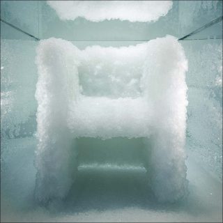 Tokujin Yoshioka, Crystalized Chair _ Venus, 2008-2012